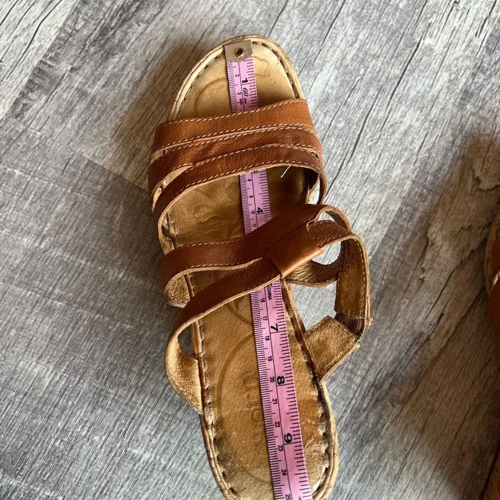 Born Butterfly Leather Wedges Comfort Brown Women's Size 9 Sandals